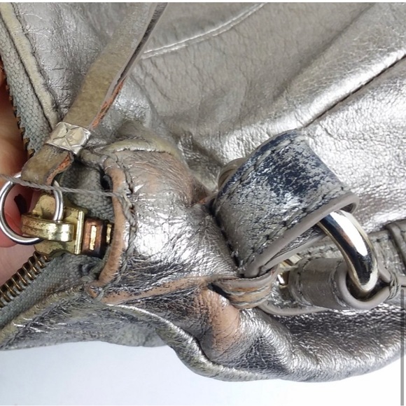 Elliott Lucca Woven Silver Metallic Crossbody Bag - Picture 8 of 8